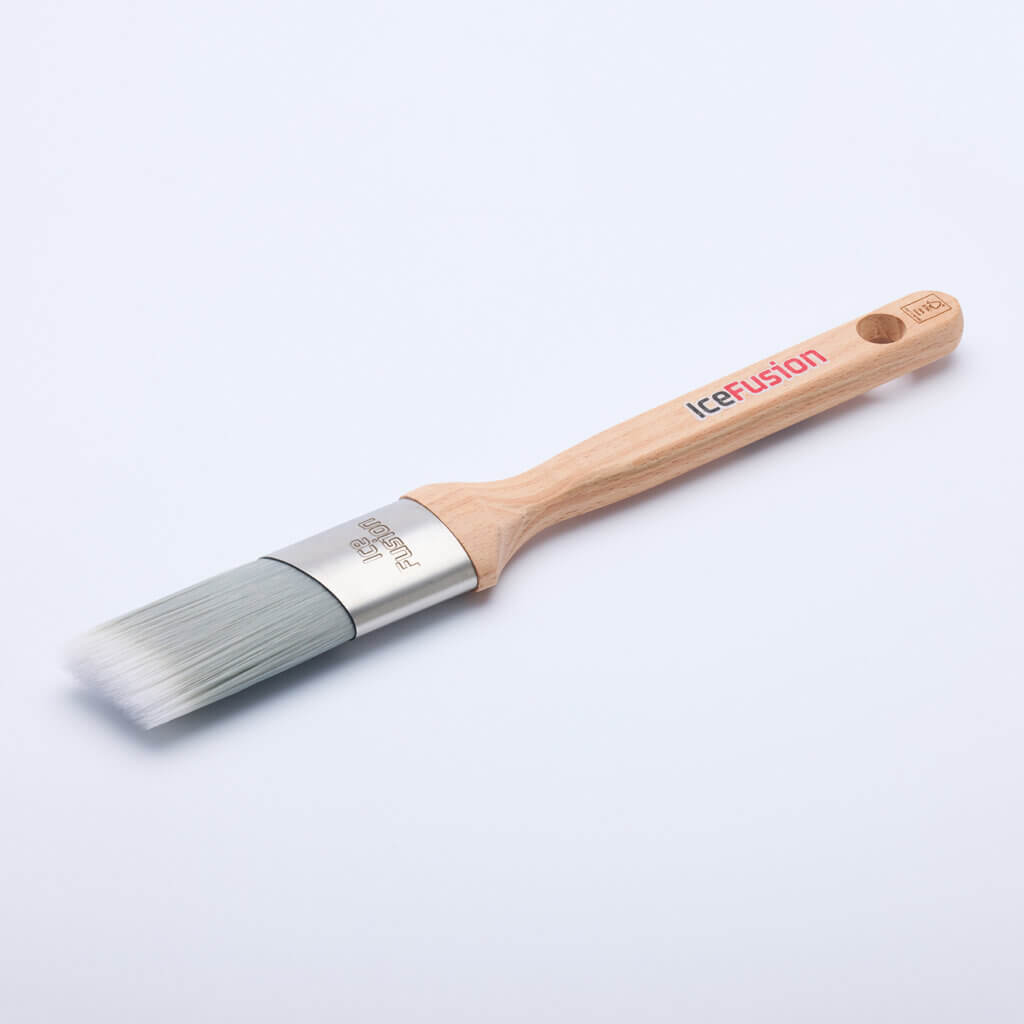 1.5″ Ice Fusion Brush – Angle Oval